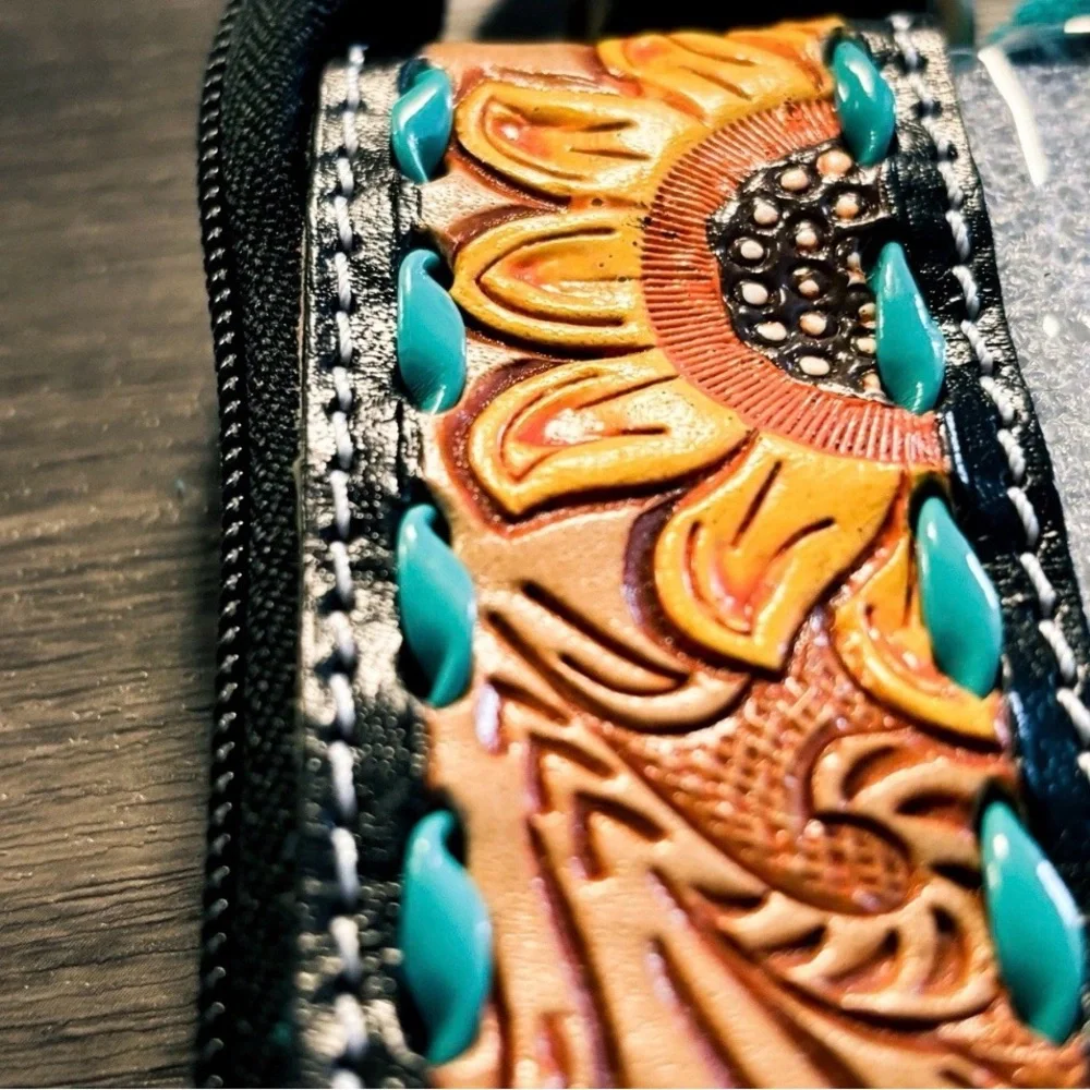 Vibrant Sunflower Women's Shoulder Bag with Blue Fringe Unworn display model - Picture 5 of 8